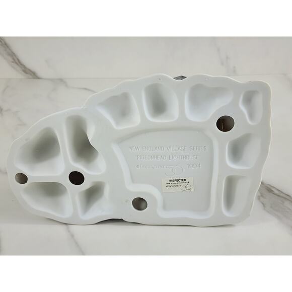 Department 56 Pigeonhead Lighthouse New England Village 1994 Lighted House Box - Picture 12 of 16